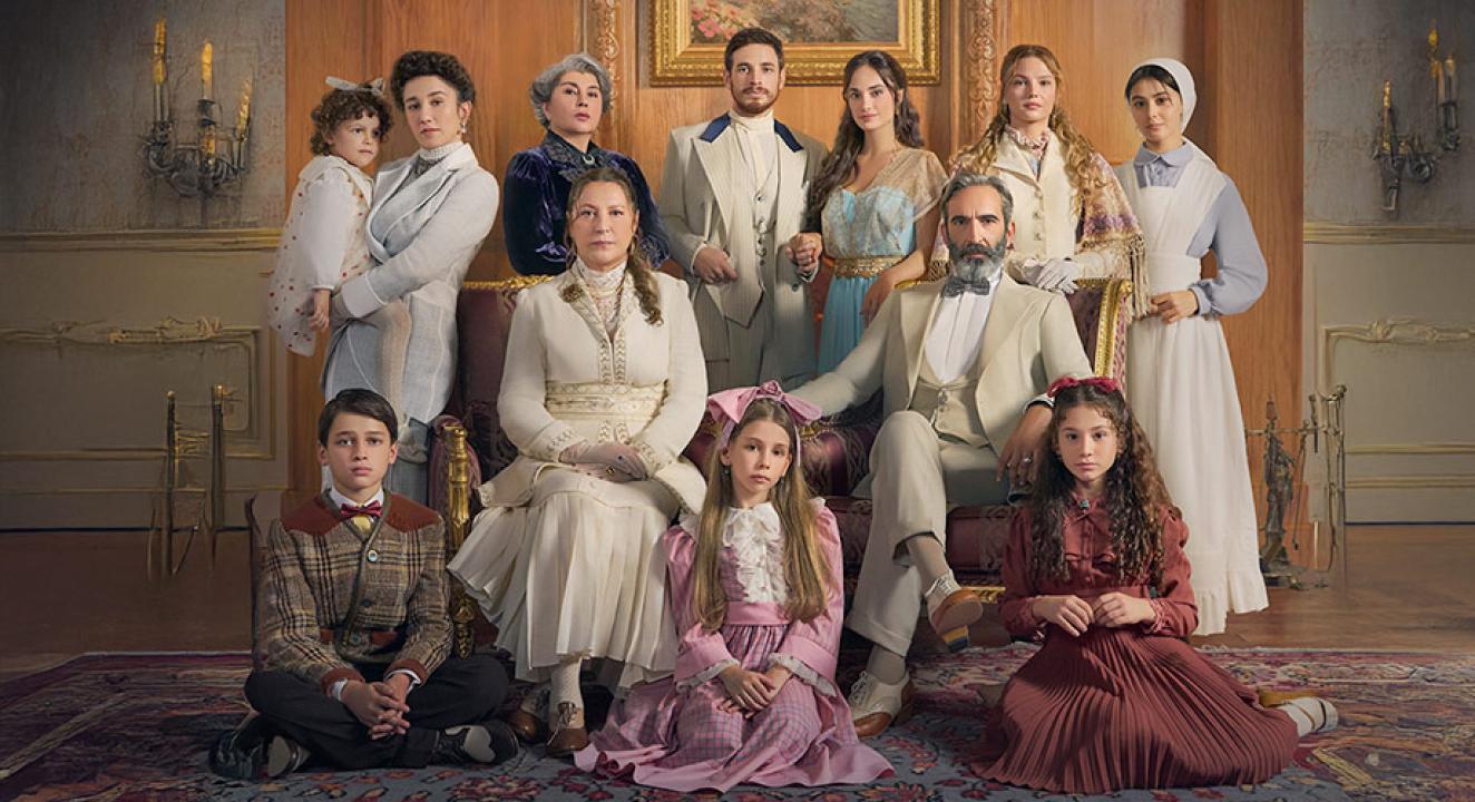 مسلسل عائلة شاكر باشا الحلقة 10 العاشرة مترجمة